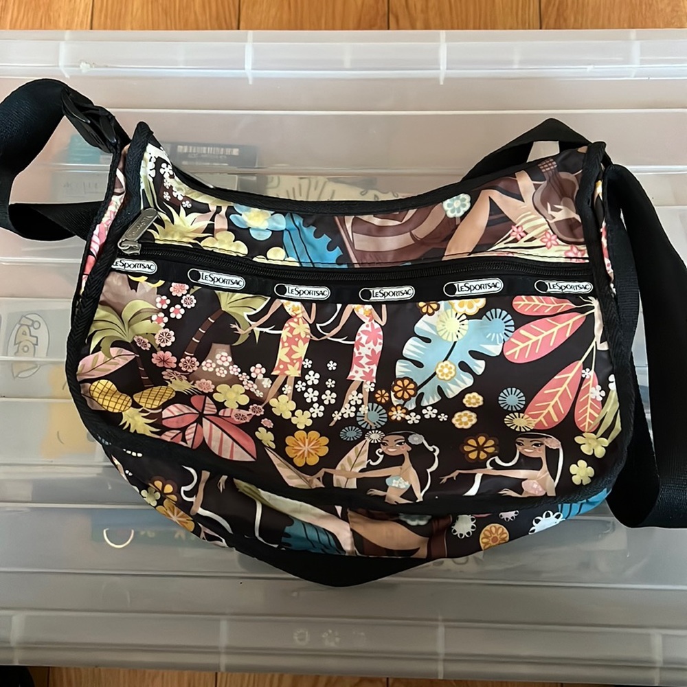 LeSportsac- Hawaii Print